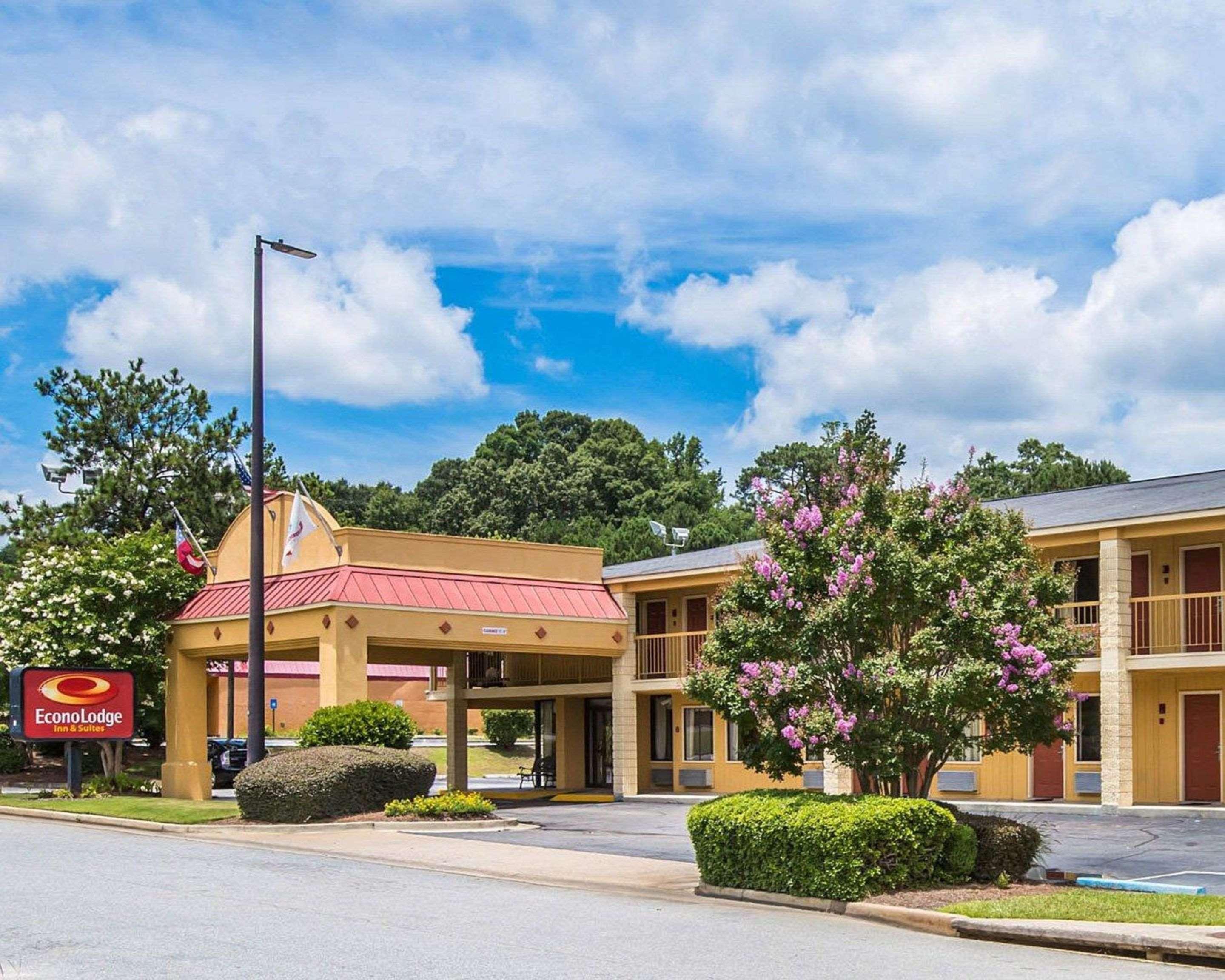 Econo Lodge Inn & Suites At Fort Moore Columbus Exteriér fotografie